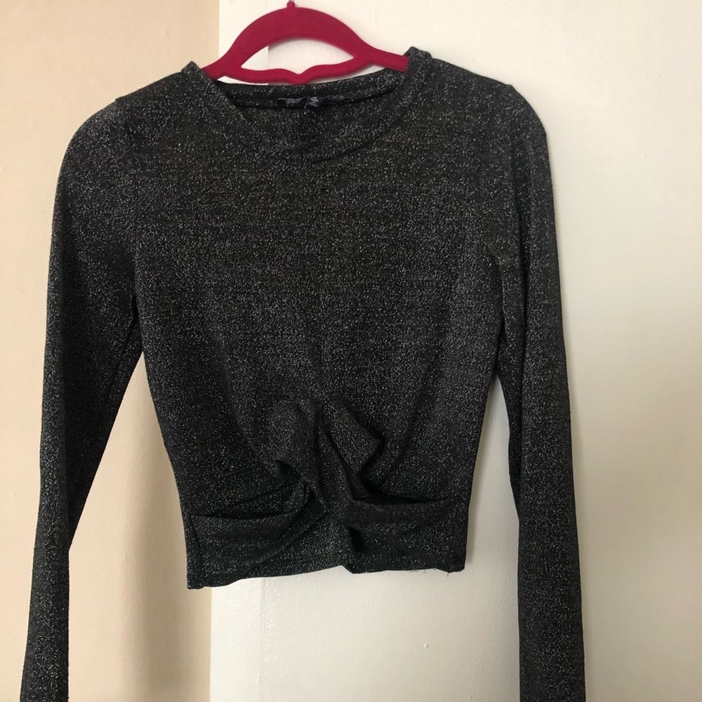 Sparkly long sleeve cropped top